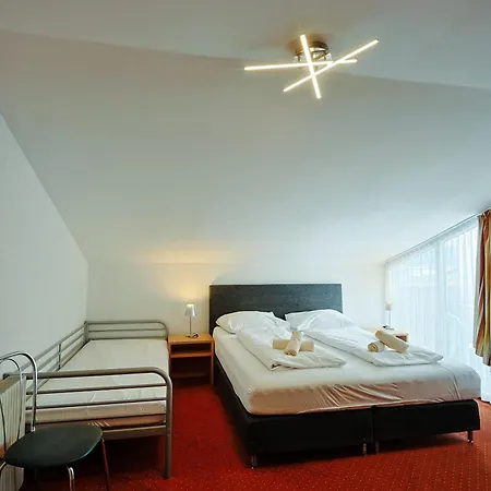 Hotel Götznerhof - Self-check-in Innsbruck