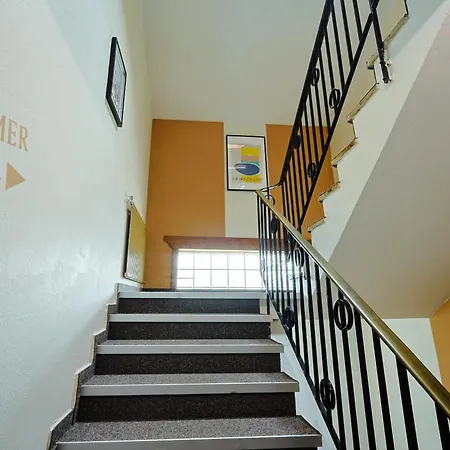 Goetznerhof - Self-check-in ホテル 3*