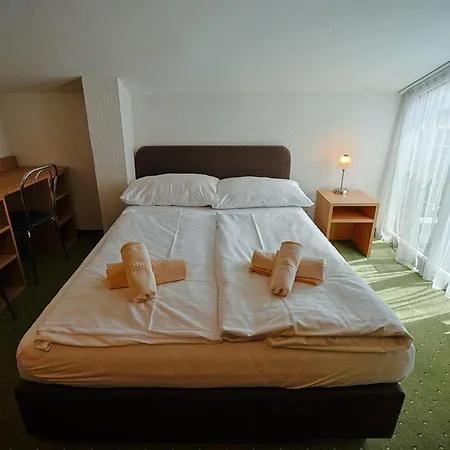 Goetznerhof - Self-check-in インスブルック